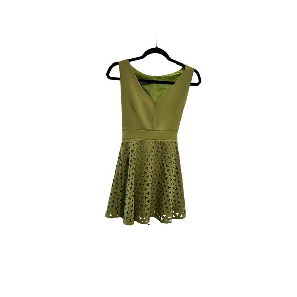 IRONI Green Fit and Flare Mini Dress Women's Size S/4-6 Mod Squad Geometric 70s - Picture 6 of 7